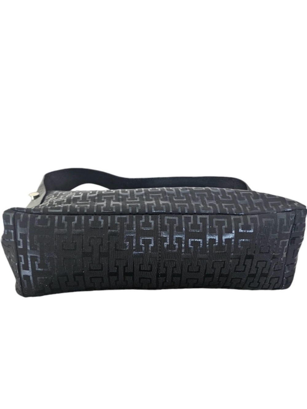 Gillivo Black East-West Shoulder Bag Textured Woven Silver Hardware - Picture 4 of 8